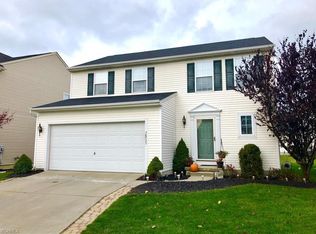 38725 Congressional Ln #48, Willoughby, OH