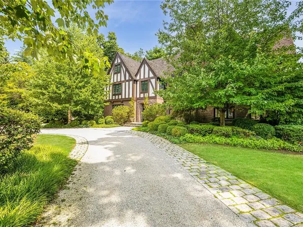 139 S Morris Lane, Scarsdale, NY 10583