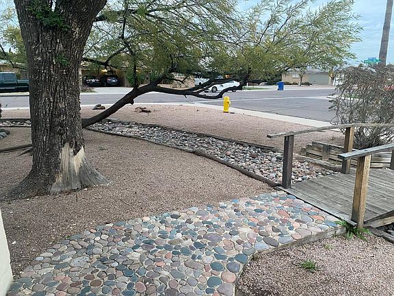 4th image of 1940 E Magdalena Dr