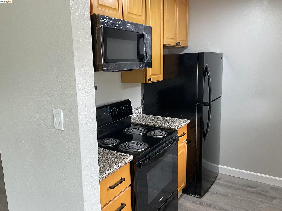 Building Photo - 2308 Lemontree Way #4