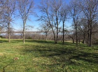 1043 Mallard Pointe Dr, Cedar Hill, TX 75104