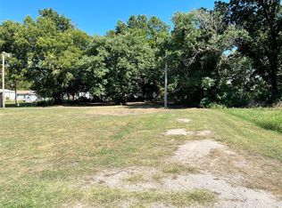 809 SW 2nd St #2, Lindsay, OK 73052