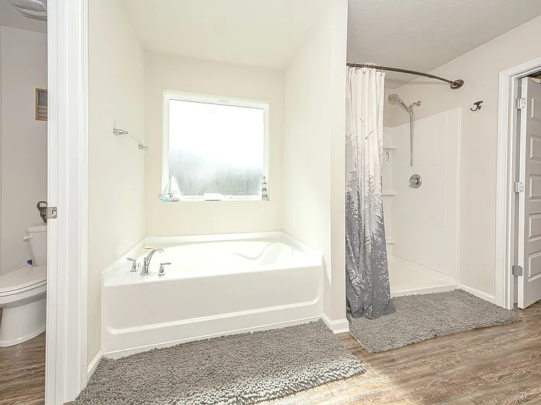 9125 Bellewood Dr — Photo 21