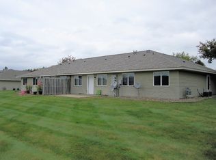 626 W 8th St #A, New Richmond, WI 54017