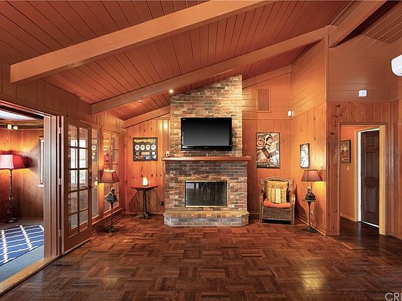 4th image of 22824 Leonora Dr