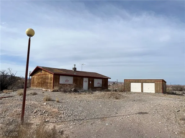 895 Greasewood Ln, Moapa, NV 89025
