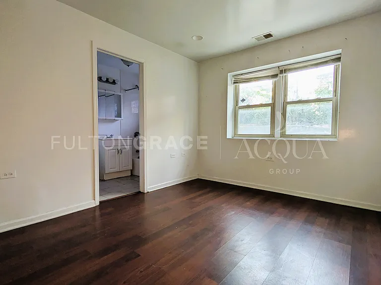 2532 W Fitch Ave #G — Photo 9