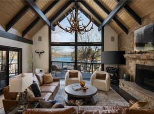 27529 W Shore Rd, Lake Arrowhead, CA 92352