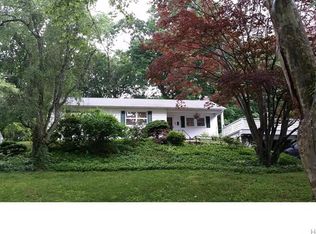 145 Schrade Rd, Briarcliff Manor, NY 10510