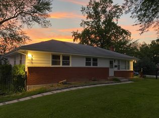 144 Happ Rd, Northfield, IL 60093
