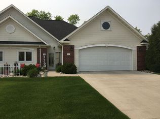 1155 Oxbow Ct, Grand forks, ND 58203