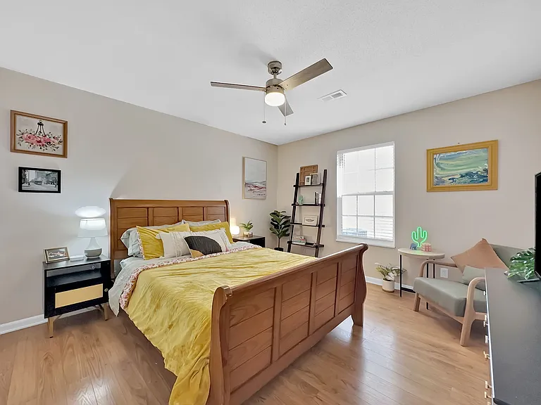 4700 Royal Prince Way — Photo 16