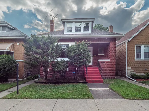 8346 S Phillips Ave, Chicago, IL 60617