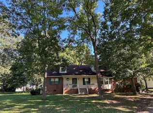 528 Tyler Ct, Cottontown, TN 37048