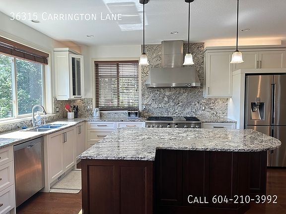 4th image of 36315 Carrington Ln