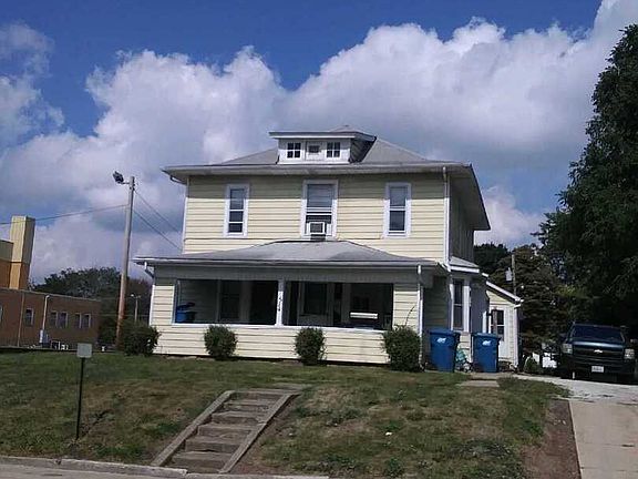 2nd image of 514 E Main St