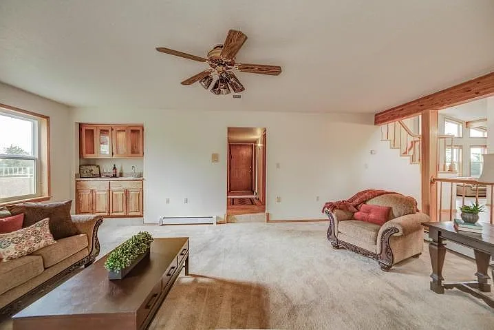 1700 Camino De La Sierra NE — Photo 10