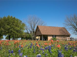 4452 Boggy Creek Rd, Brenham, TX 77833