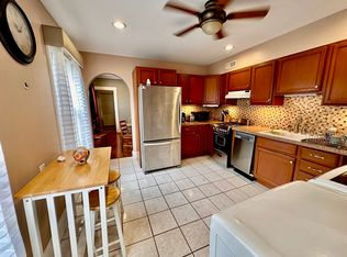 163 Chestnut St #2R, Waltham, MA 02453