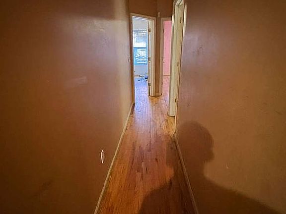 3rd image of 627 Gates Ave