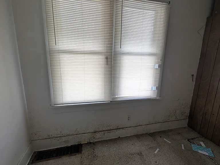 1108 E Arcadia Ave — Photo 18