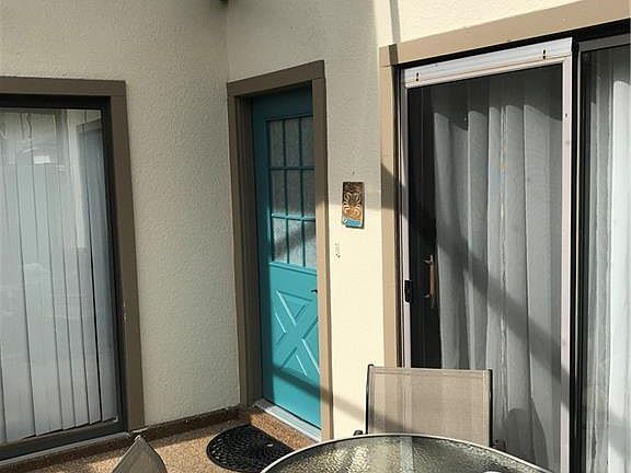 2nd image of 8405 S Haven Ln