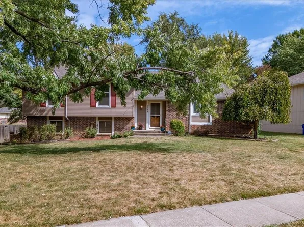 1124 W Wabash St, Olathe, KS 66061