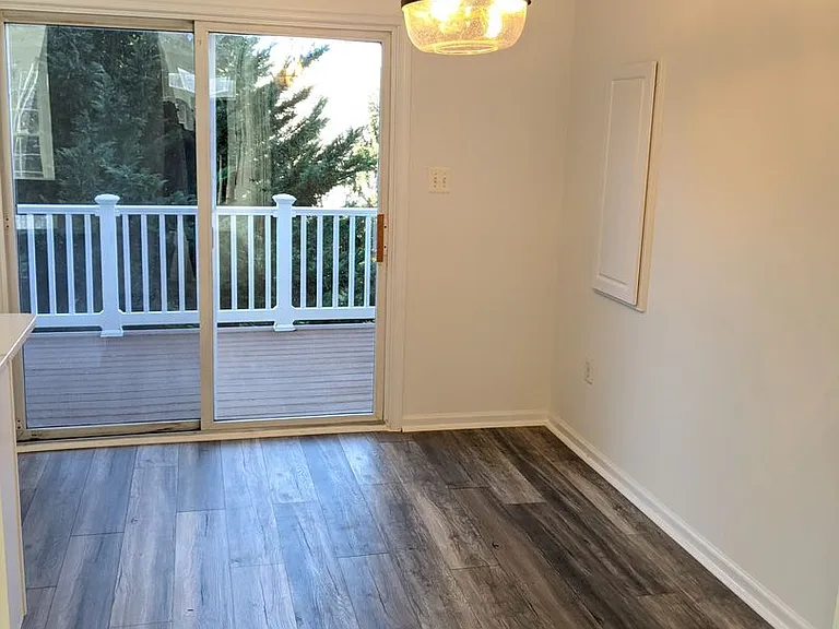 6516 Daytona Ct #F-203 — Photo 11