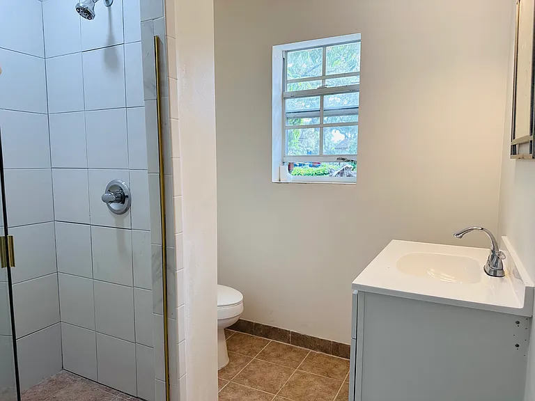 3606 Clark Dr #1 — Photo 12