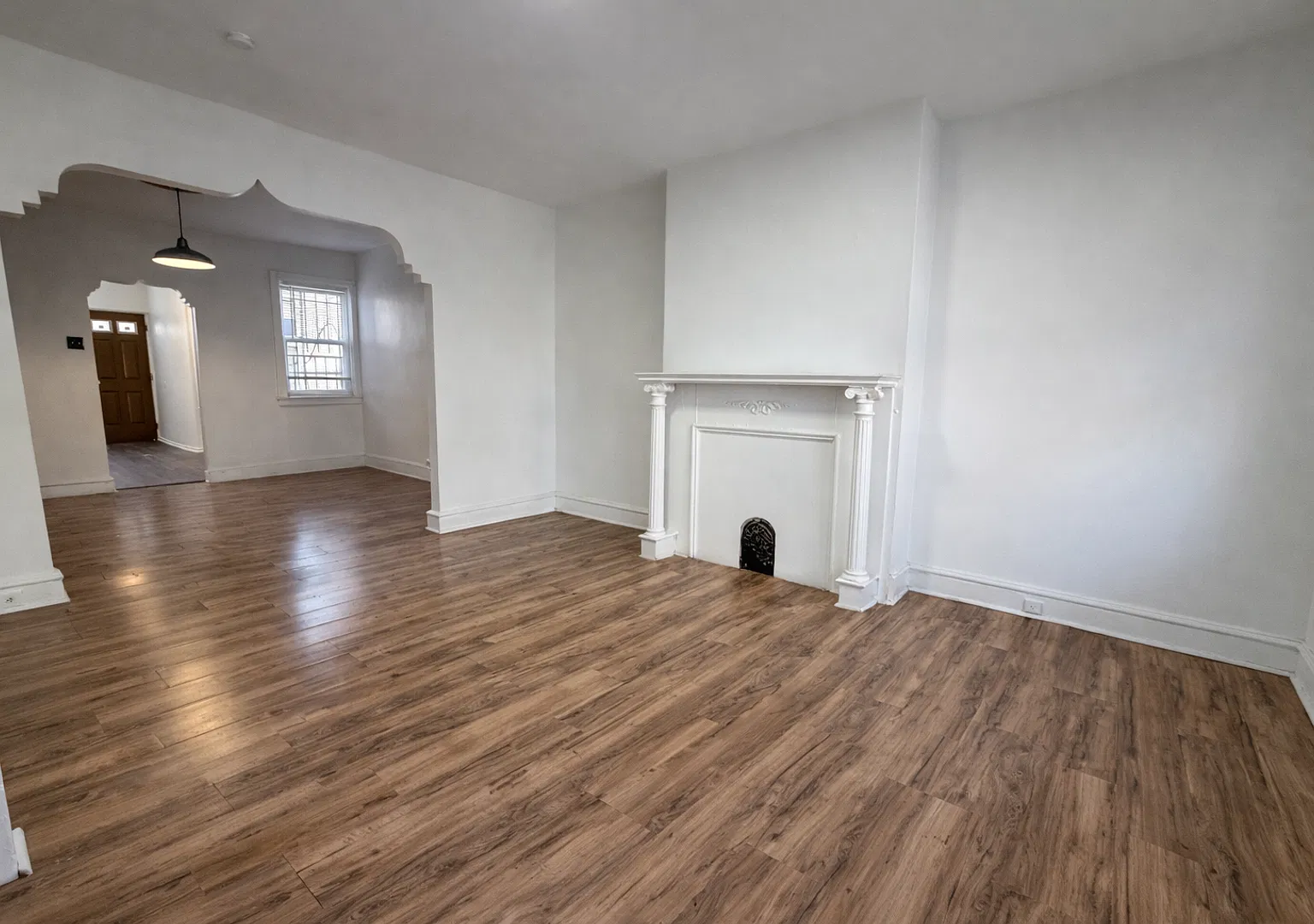 3 Bedroom Single Family Home — Photo 4