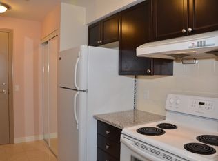 70 Town Centre Ct #1806, Toronto, ON M1P0B2