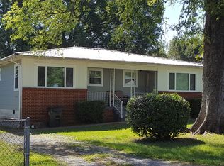 221 Robert E Lee St #A, Fort Oglethorpe, GA 30742