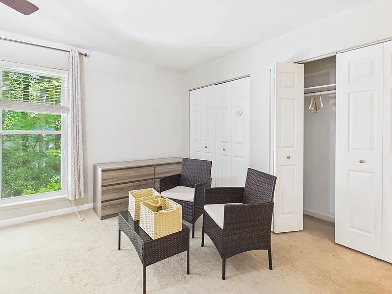 4905 Long Shadow Dr — Photo 21