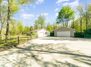 7123 Cadillac Dr, Lake, MI 48632