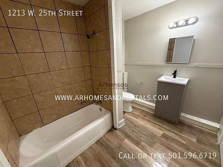 1213 W 25th St — Photo 6