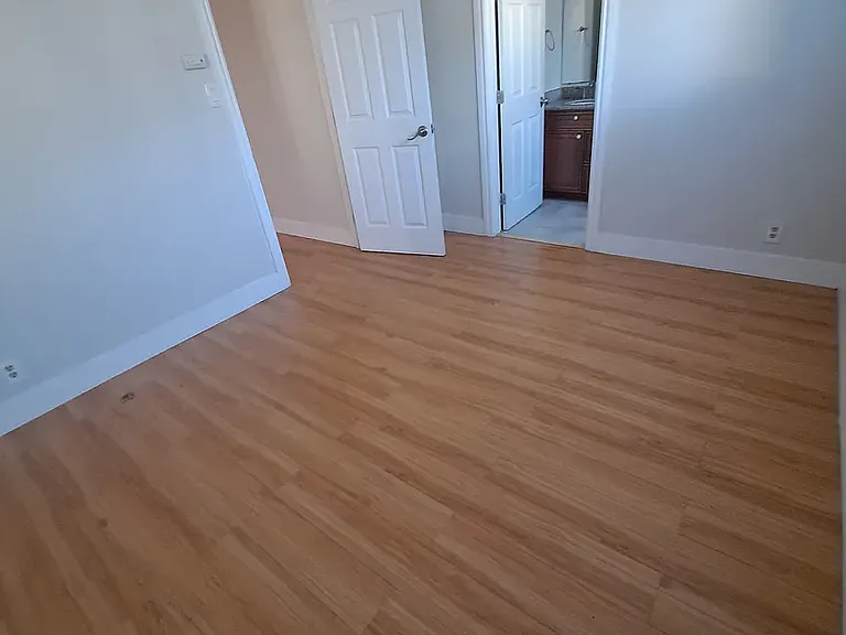 509 Maple St #2 — Photo 4
