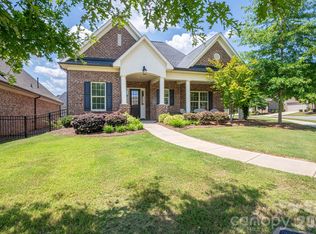 5247 Courtyard Ln, Belmont, NC 28012