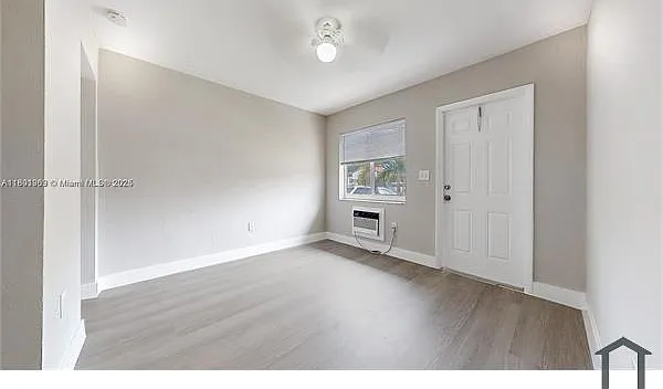 891 SW 5th St #4 — Photo 22