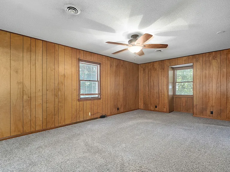 612 E Glendale St — Photo 25