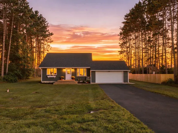 4269 Bridlewood Dr, Traverse City, MI 49685
