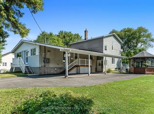 1115 Cholette Cres, Ottawa, ON K1C1T4