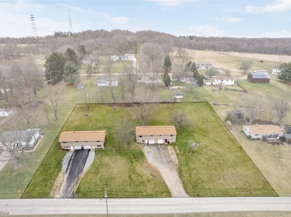 6491 Kemary Ave SW, Navarre, OH 44662