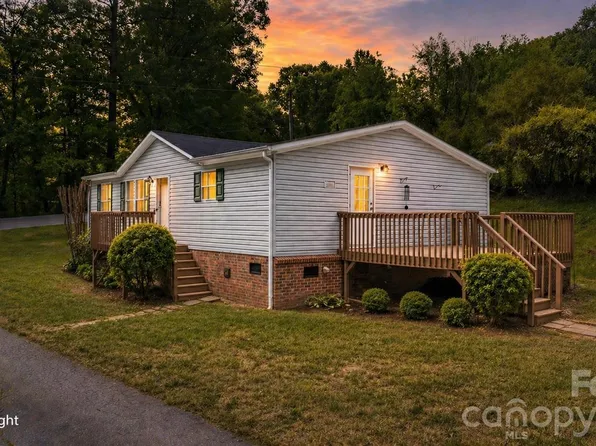 3536 Nelson Ln, Morganton, NC 28655