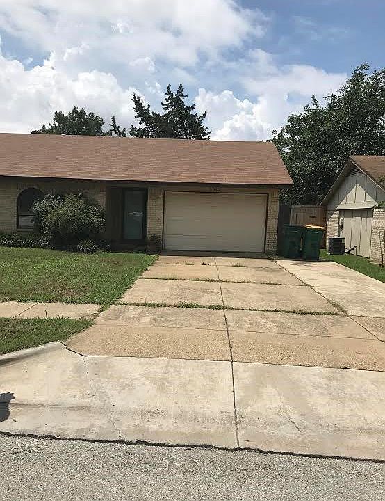 2nd image of 1610 Kingston Dr