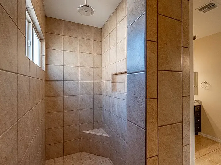 12237 S Laurel Ln — Photo 15