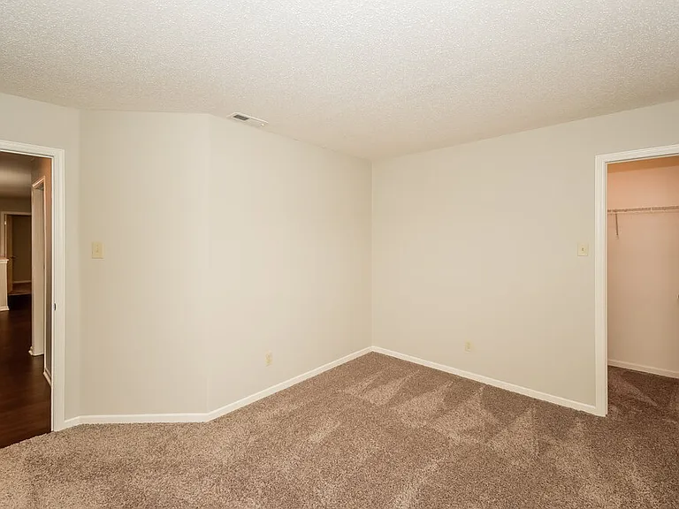941 Ravine Dr — Photo 14