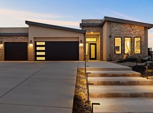 828 S 1800 W, Hurricane, UT 84737
