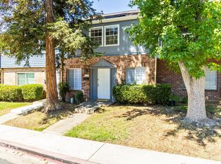 3985 Oak Villa Cir, Carmichael, CA