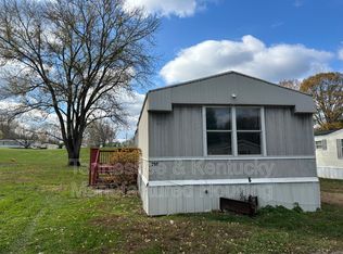210 Hillsdale Estates Ln, Dixon Springs, TN 37057