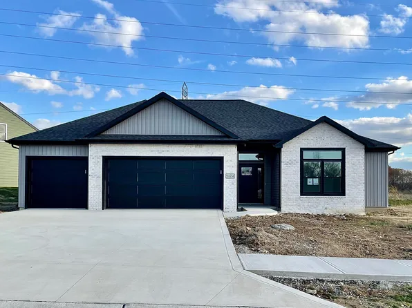 5124 Cork Tree Cv, Fort Wayne, IN 46825